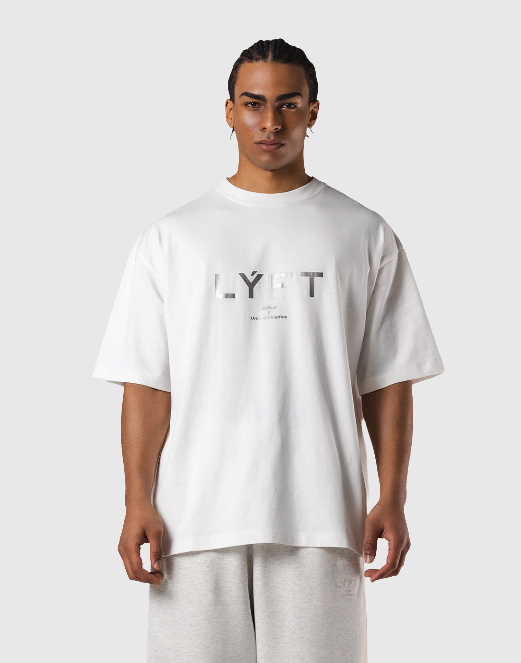 Streetwear Brand With A Logo - Biała klasyczna koszulka z logo Big